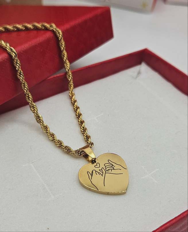 Collana con cuore 2 cm e incisione mani
