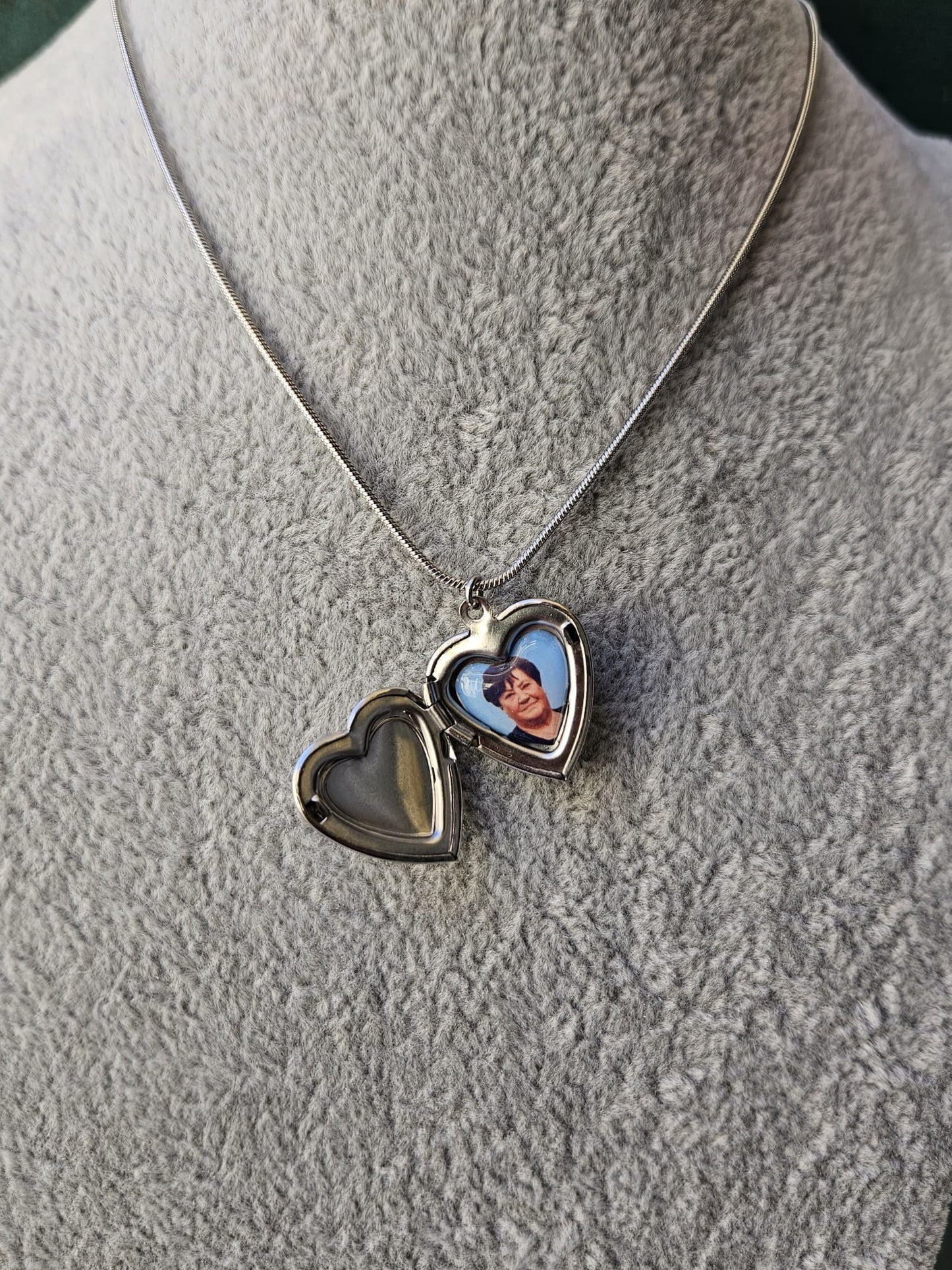 Collana con cuore apribile 2 cm portafoto