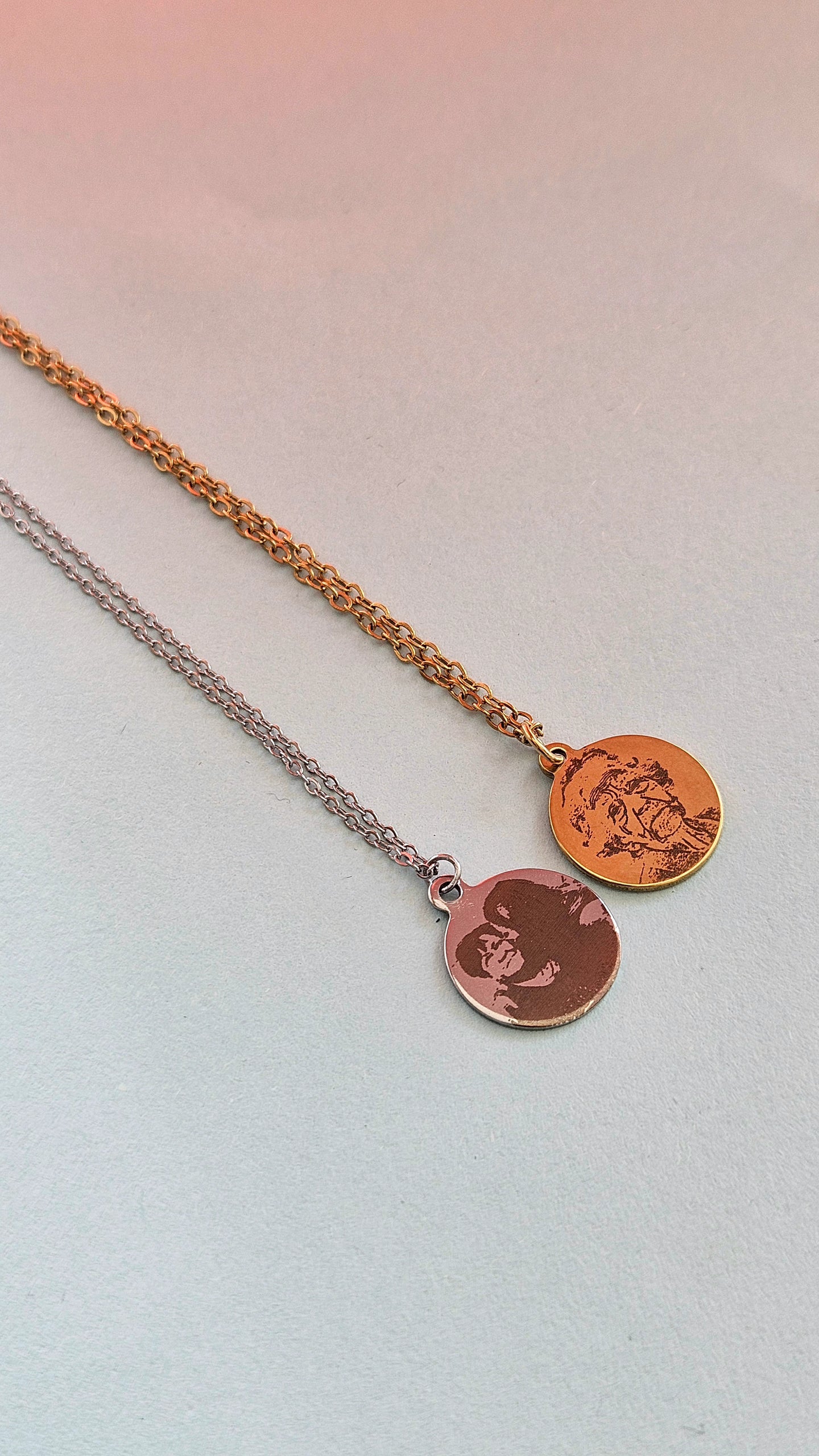 Collana ciondolo tondo 15 millimetri con fotoincisione personalizzabile