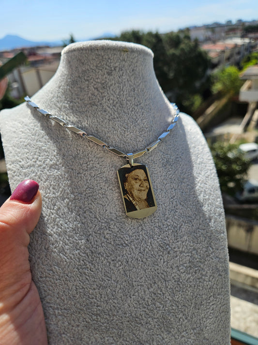 Collana ciondolo targhetta 30 millimetri con fotoincisione personalizzabile