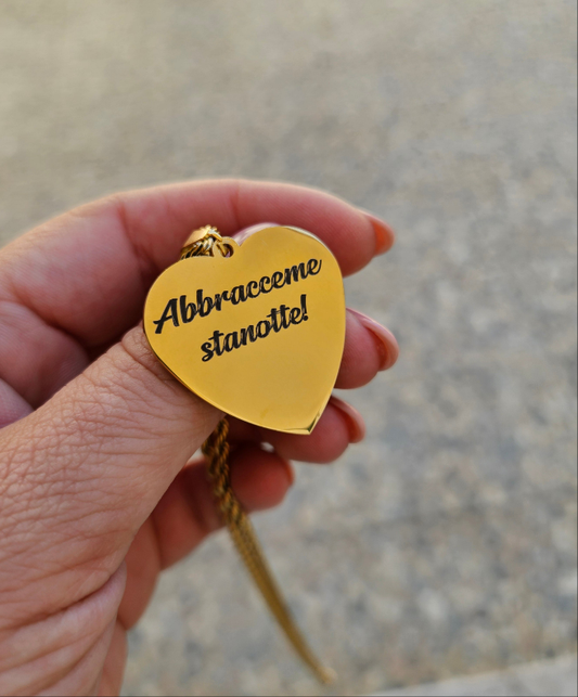 Collana con cuore 3 cm. e incisione abbracceme stanotte