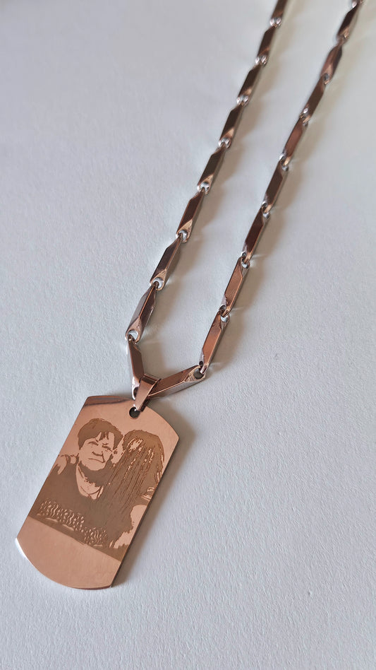 Collana ciondolo targhetta 30 millimetri con fotoincisione personalizzabile