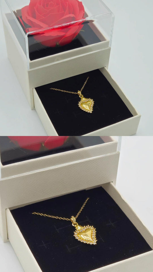 Confezione con collana cuore sacro con strass