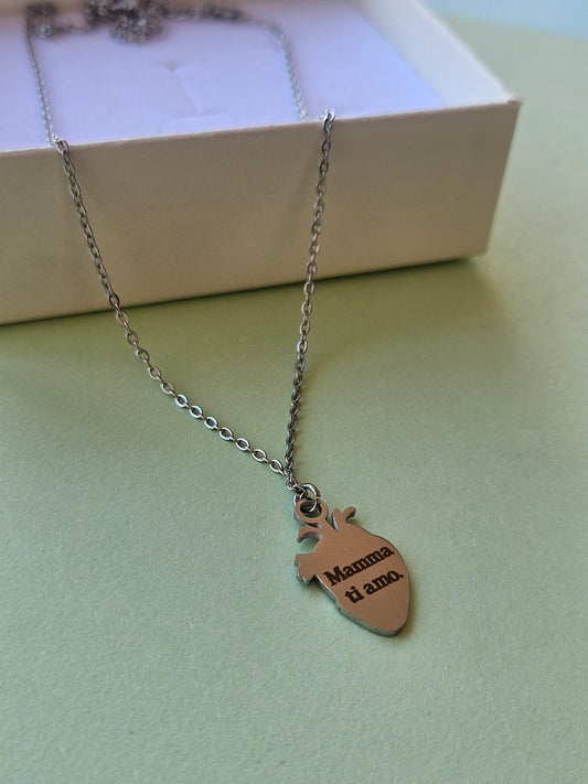 Collana con cuore anatomico personalizzata