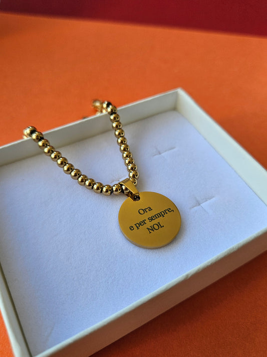 Bracciale con ciondolo tondo personalizzato