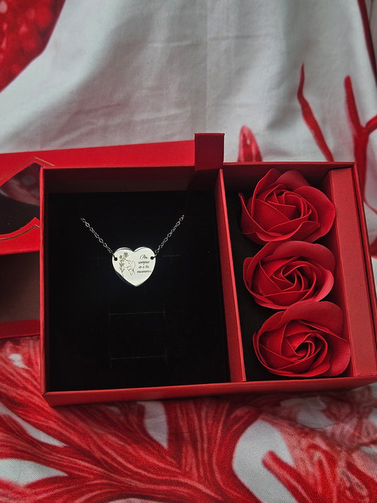 Confezione con collana e dedica alla mamma