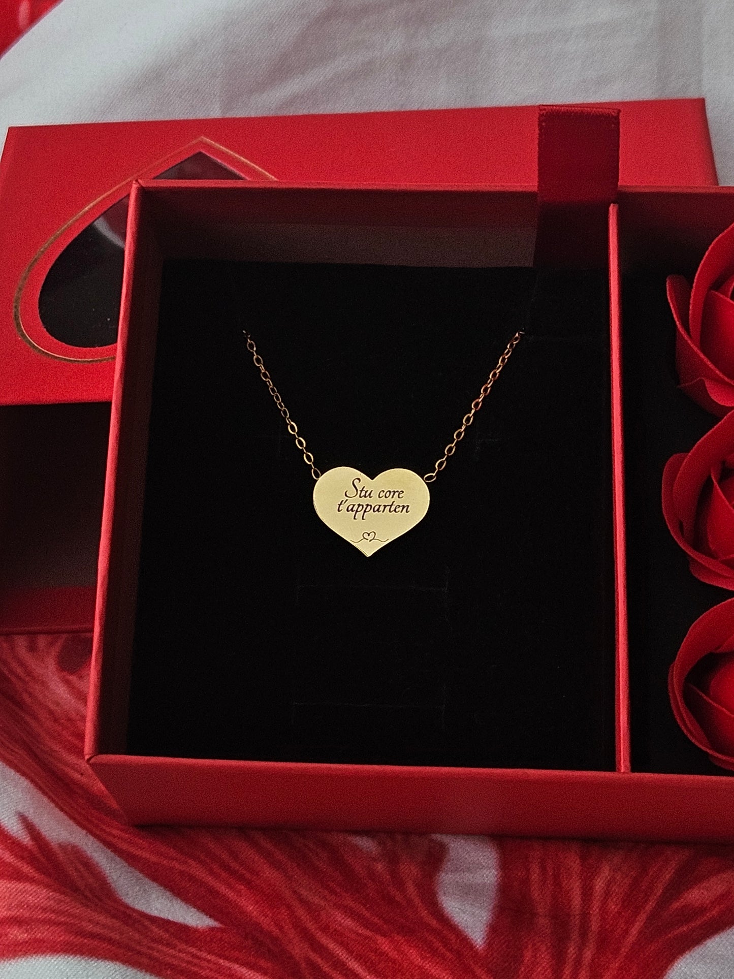 Confezione con collana e dedica alla mamma